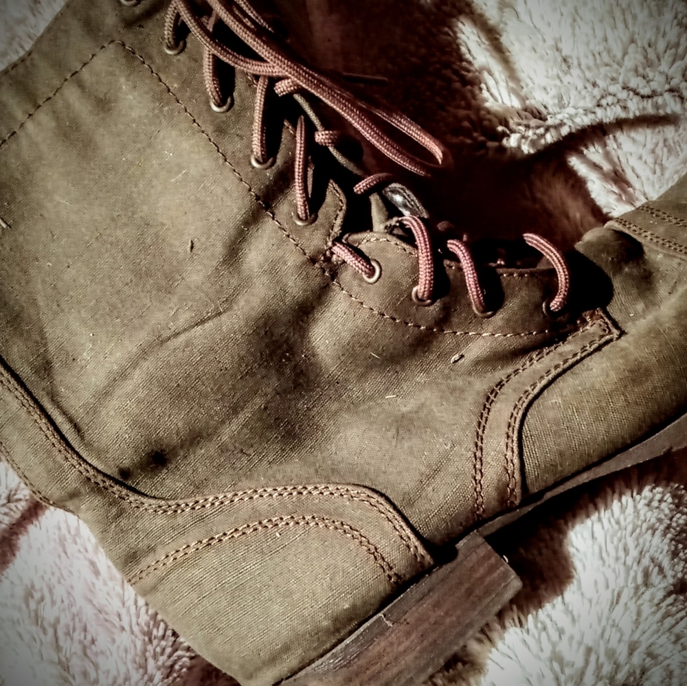Shoe lot